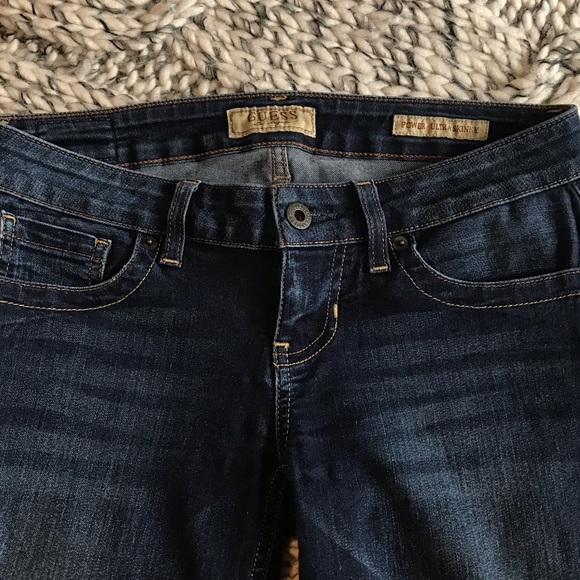 Guess Jeans - Picture 5 of 8